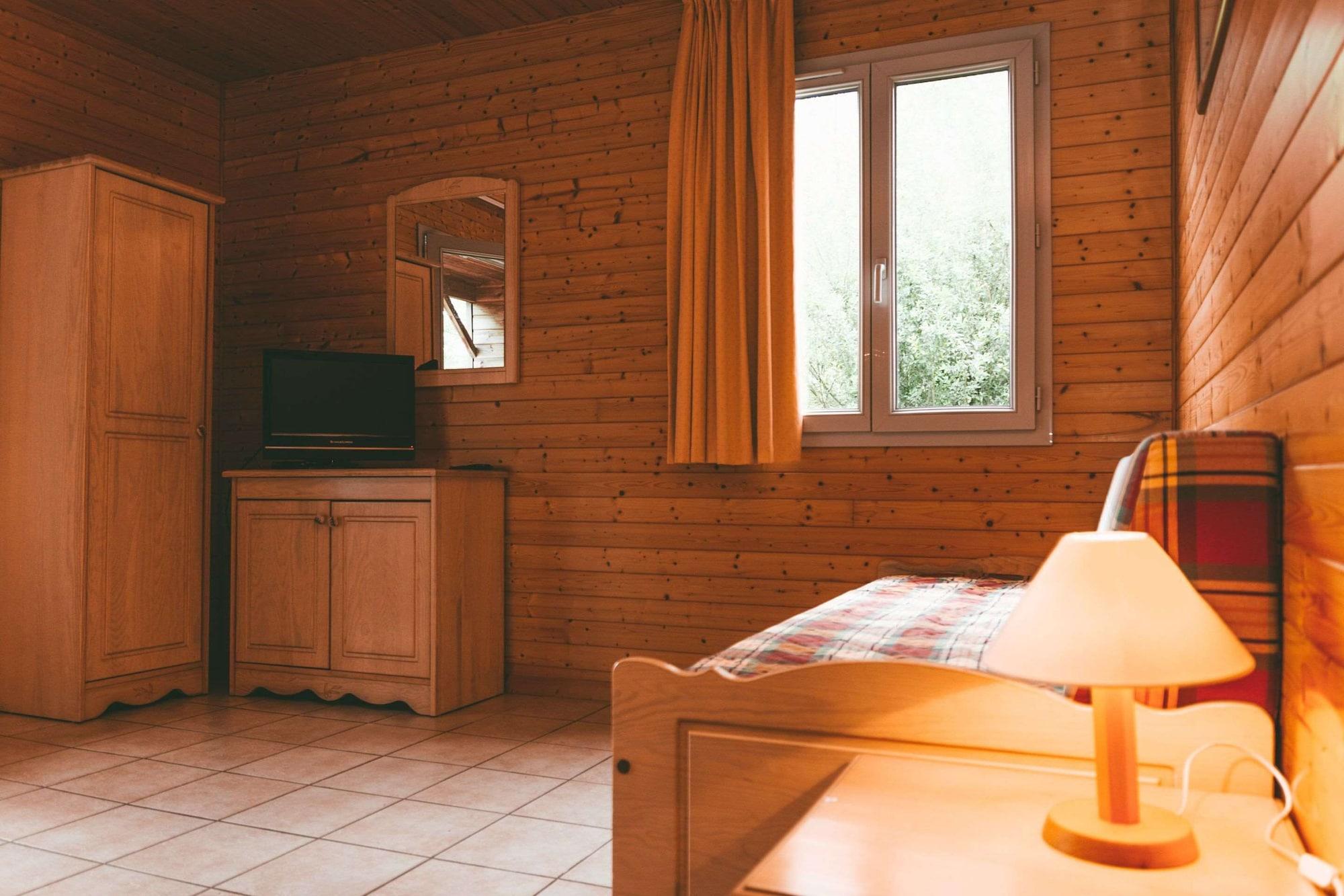 Terres De France - Natura Resort Pescalis Moncoutant Ngoại thất bức ảnh