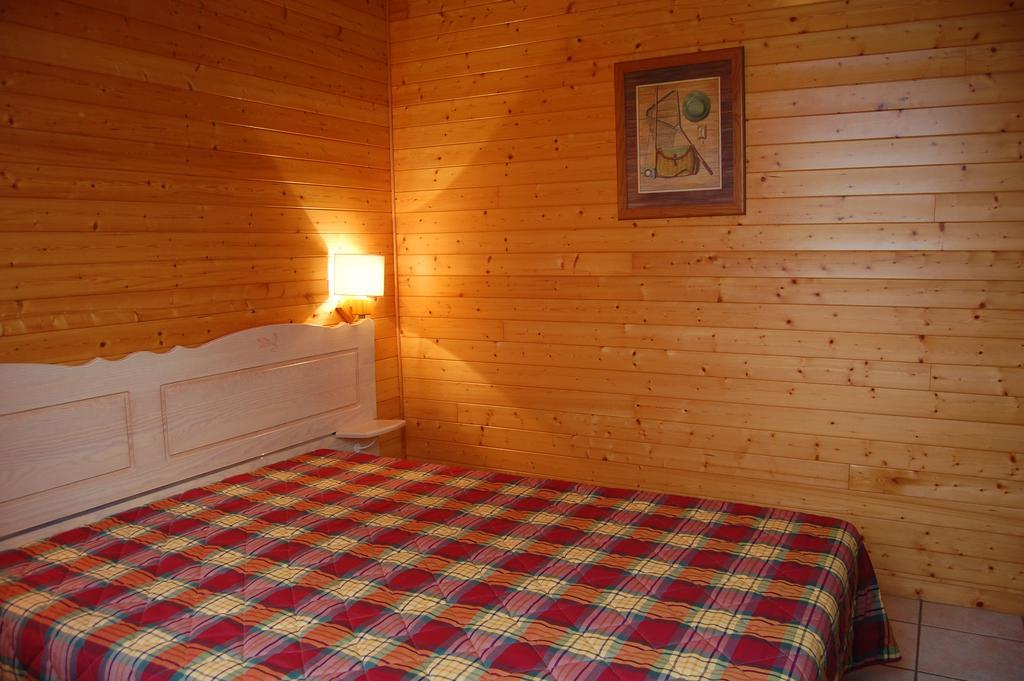 Terres De France - Natura Resort Pescalis Moncoutant Ngoại thất bức ảnh